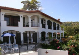 Ollie's Point Surf Camp