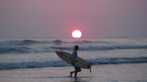 Playa Tivives Surfing