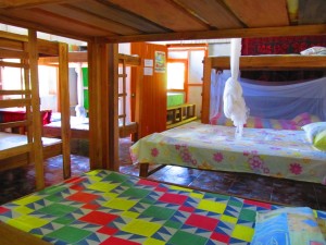 Hostel Crocodile Surf Camp 1