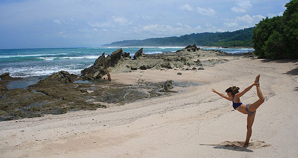 Yoga on the beach in Mal Pais